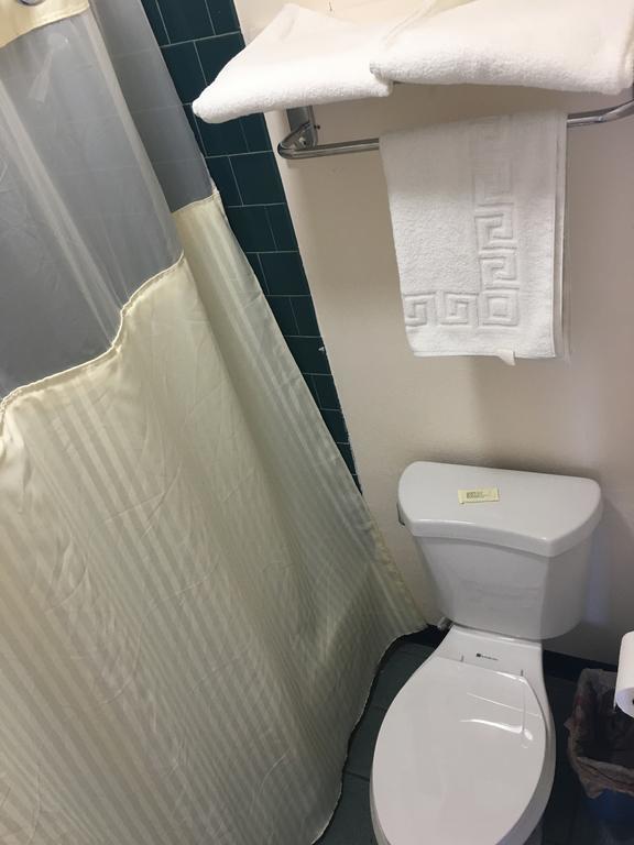 Budget Inn Motel Woodburn Bagian luar foto