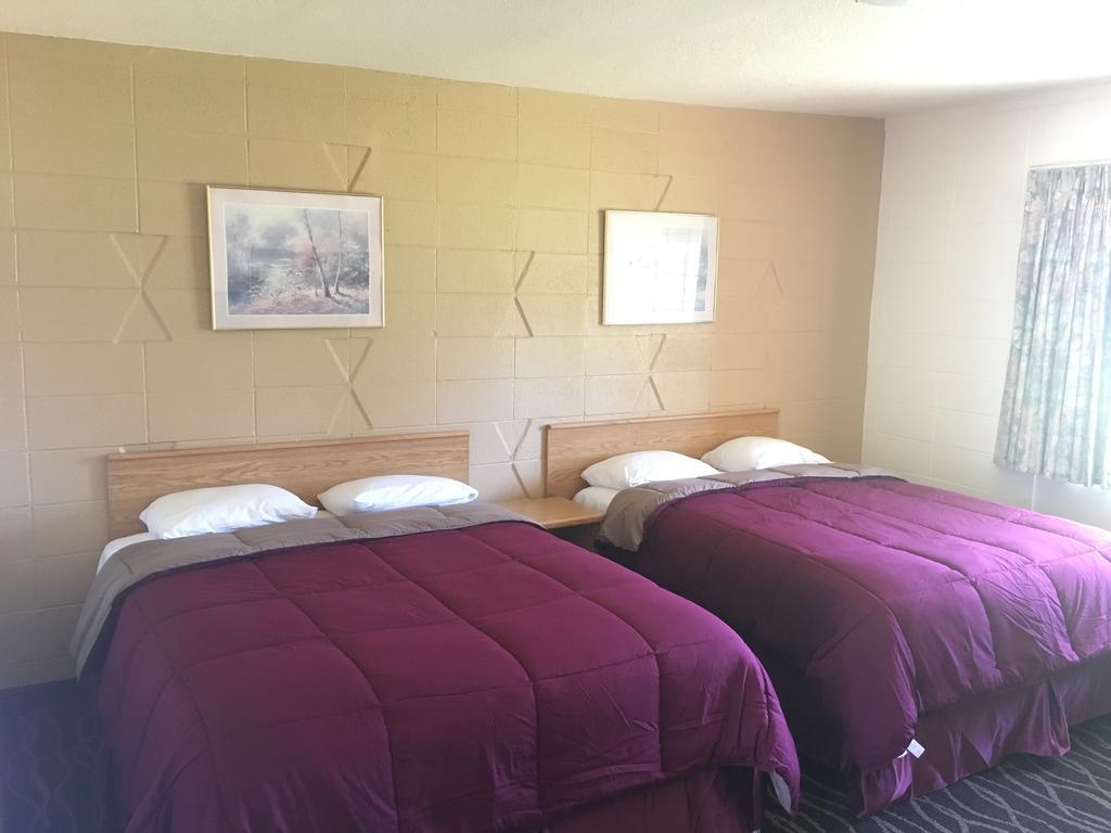 Budget Inn Motel Woodburn Bagian luar foto