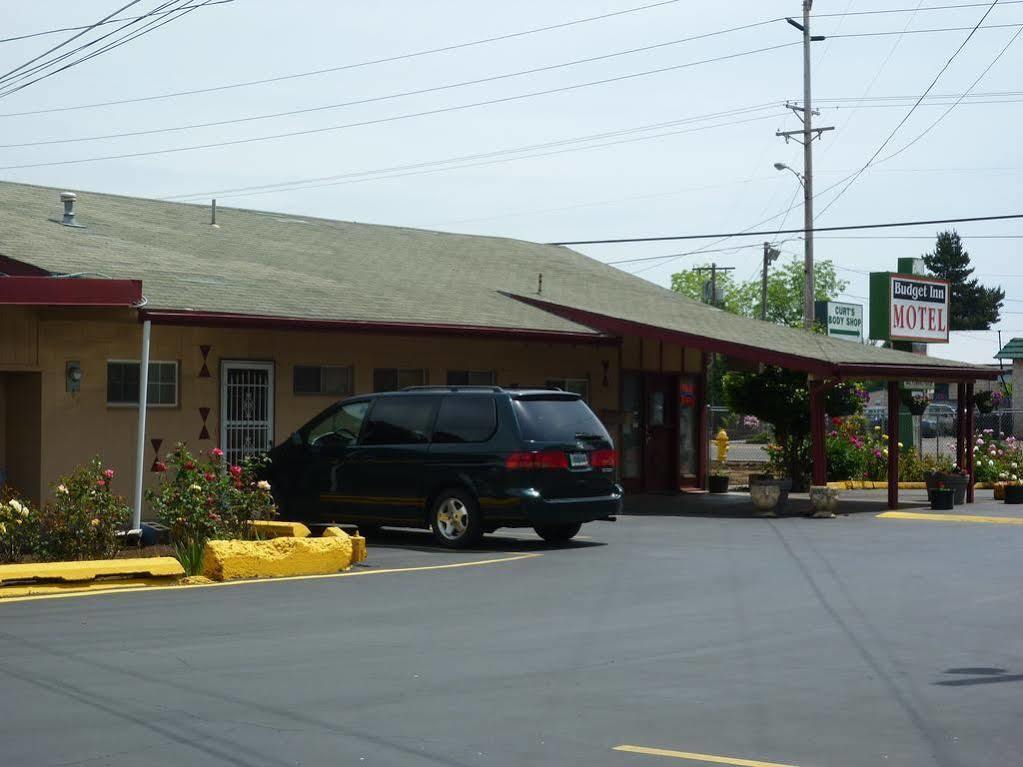 Budget Inn Motel Woodburn Bagian luar foto